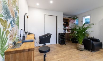 Parenthèse : Coiffeur à Pleucadeuc