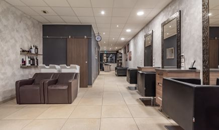 L’imprevu : Coiffeur à Challes-les-Eaux