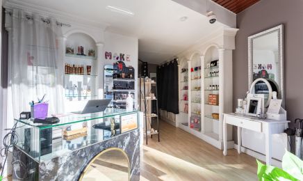 Institut parfumerie l’origan  : Manucure à Villedieu-les-Poêles-Rouffigny