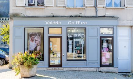Valerie coiffure  : Coiffeur à Puiseaux