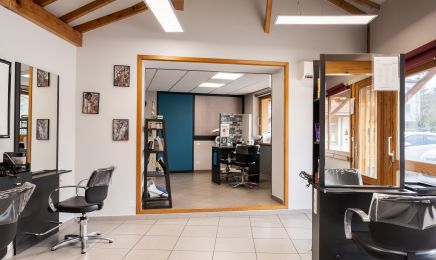  Art et Tifs : Coiffeur à Val-de-Virieu
