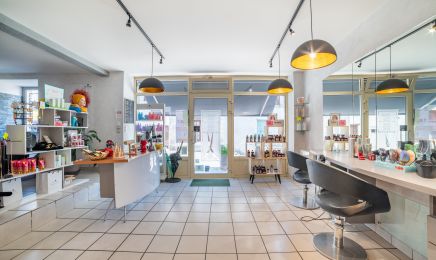 Val’hair : Coiffeur à Servières-le-Château