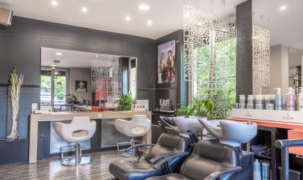 Giulian coiffeur de l’ile barbe : Coiffeur à Lyon