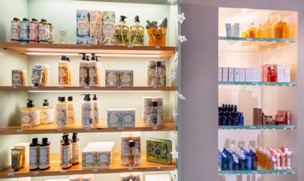 Vanille Esthétique : Manucure à Audierne