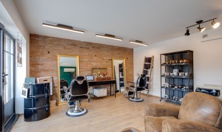 Le vestiaire des garçons : Barbier à Blagnac