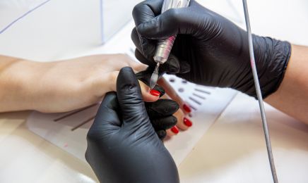 Institut de Beauté Monia : Manucure à Wœrth