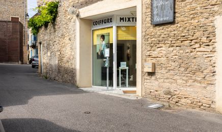 Une histoire de cheveux  : Coiffeur à Saint-Alban-de-Roche