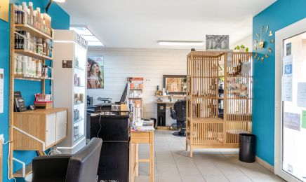 Adopte une coupe Emilie : Barbier à Béganne