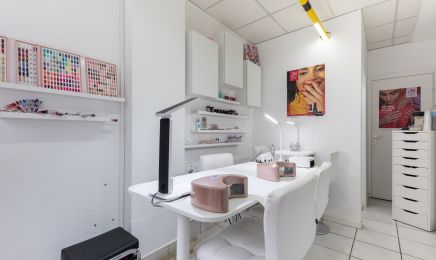 Glow : Manucure à Villeurbanne