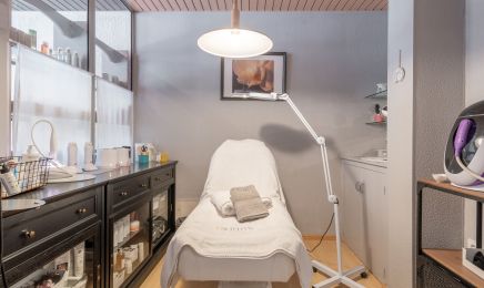Mahoa Institut  : Manucure à Arcachon