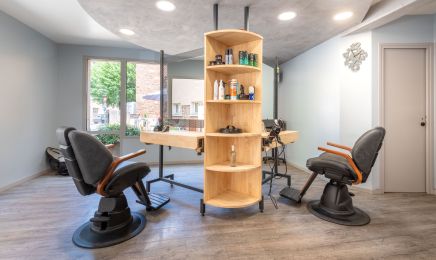 "Chez Isabelle" : Coiffeur à Marcillac-Vallon