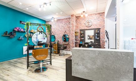 R´Shades Studio & Hair Spa : Coiffeur à Carnoux-en-Provence