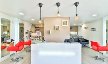 Hair Sud Création by Maude & Flo  : Coiffeur à La Garde