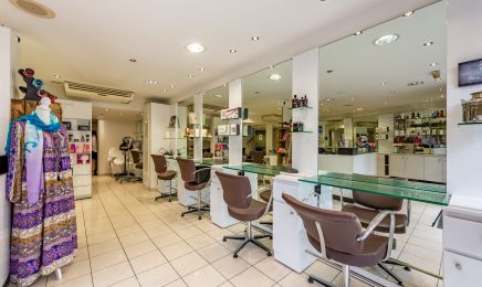 Madame se fait belle et monsieur aussi  : Manucure à Aix-les-Bains