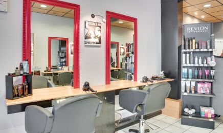 Julien k : Coiffeur à Orléans