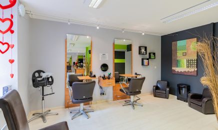 Le Coin Salon : Coiffeur à Ploudiry