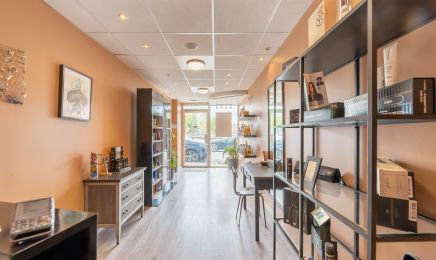 En Aparté By Lyne : Manucure à Laval