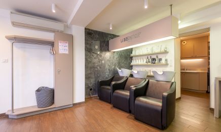 Claudine A : Coiffeur à Hirsingue