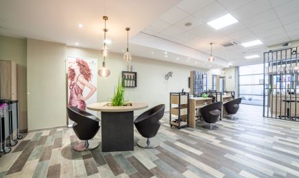 ART CUT : Coiffeur à Tigneu-jameyzieu