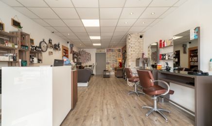 66 HairCut street  : Coiffeur à Manom