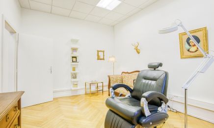 Charlotte Salti maquillage semi permanent - le Sourcil by Charlotte : Institut de beauté à Strasbourg