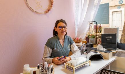Mademoiselle Ju : Manucure à Carmaux