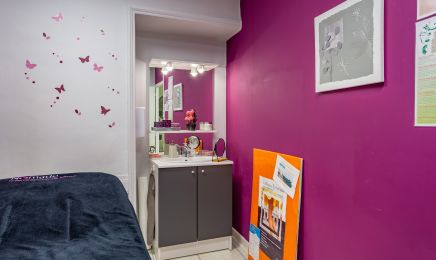 Institut R'eve De Beauté  : Institut de beauté à Le Donjon