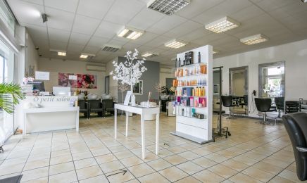 Ô petit salon  : Coiffeur à Bassens