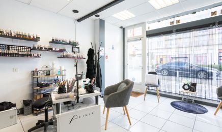 So Chic Ongles & Cils  : Manucure à Le Mans