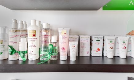 Institut Karine Beaute  : Manucure à Montendre