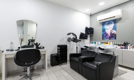 Esly Coiffure Mixte : Coiffeur à Bron
