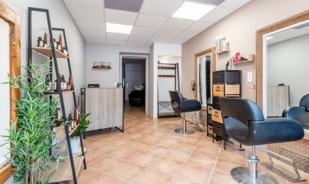 Le Salon d'Anaïs : Coiffeur à La Chambre