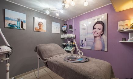 Institut Esthetica : Manucure à Laneuveville-devant-Nancy