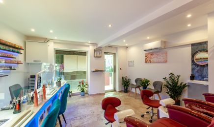 Sky Nails : Manucure à Istres