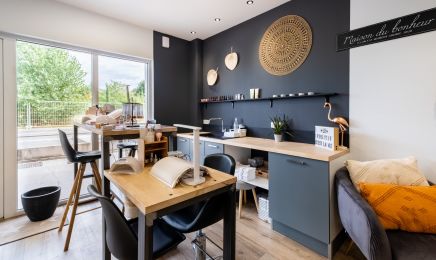 L'étoile D'M & Les petits vernis : Coiffeur à Albi