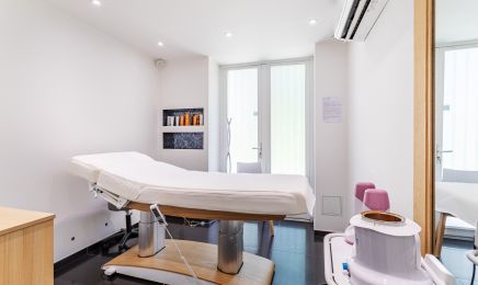 Epil'net Brotteaux - Centre épilation et beauté - Renata França - LPG : Manucure à Lyon
