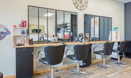 Sonia Coiffure So Concept : Coiffeur à Saussay