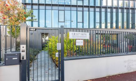 LR Studio - Châtenay-Malabry : Institut de beauté à Châtenay-Malabry
