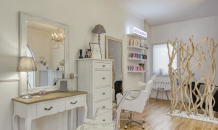  L'Appartement n°4 : Coiffeur à Villeneuve-sur-Lot