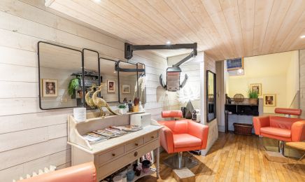 Carré N°5 : Coiffeur à Saint-Briac-sur-Mer