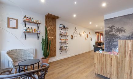 Oria Coiffure : Manucure à Neauphle-le-Château