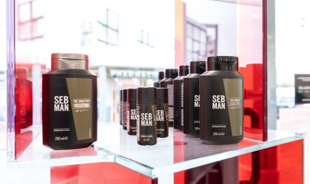 Salon Bernard Ferreira clin d'oeil  : Coiffeur à Mérignac