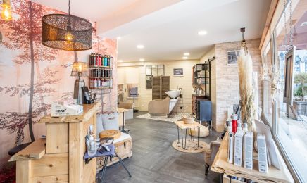 Vintage : Institut de beauté à Saint-Arnoult
