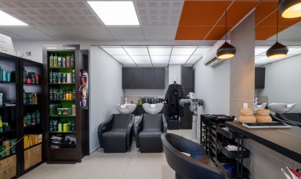 AKCS coiffure - Alain et Karine Florit : Coiffeur à Beauzelle