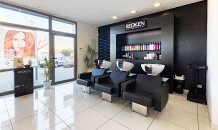 Wag ´ hair : Coiffeur à Sénas