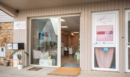 L.Institut  : Manucure à Quessoy