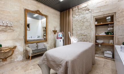 Faubourg Beauté  : Manucure à Avignon