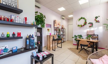 Institut Esprit Beauté  : Manucure à Gémozac