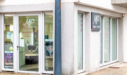 Mp coiffure et barbe : Manucure à Joué-lès-Tours
