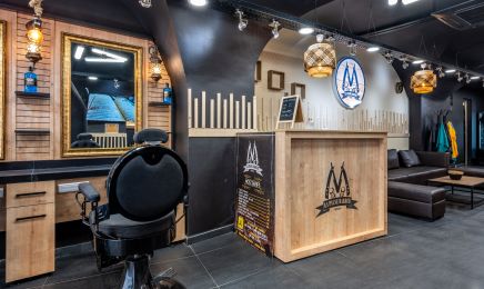 LA PAUSE BARBER NIMES : Coiffeur à Nîmes